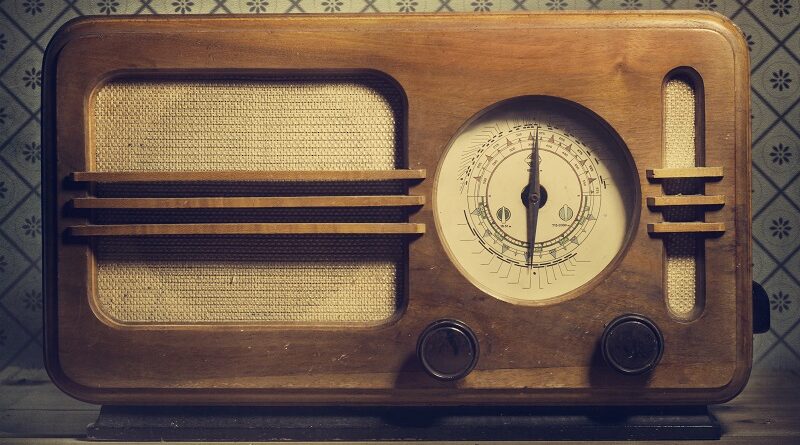 A vintage radio.