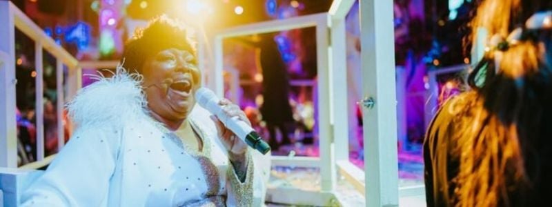 A singer at Mamma Mia the Party!